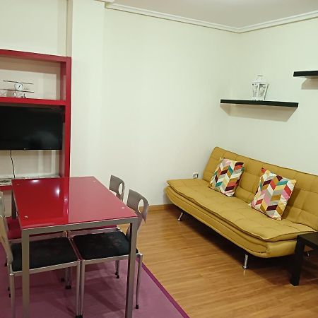 Apartamentos Chevere Rojo-Huca Oviedo Bagian luar foto