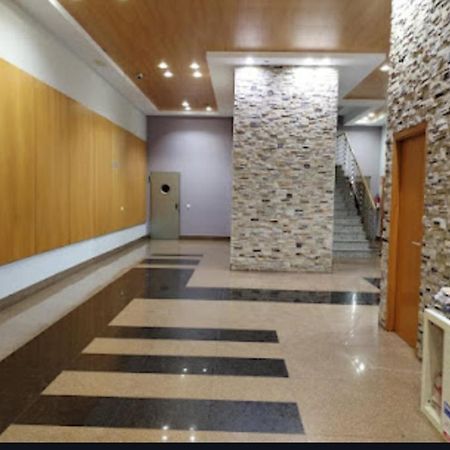 Apartamentos Chevere Rojo-Huca Oviedo Bagian luar foto
