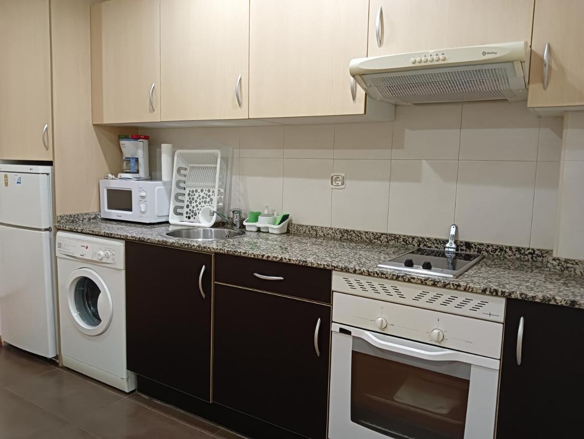 Apartamentos Chevere Rojo-Huca Oviedo Bagian luar foto